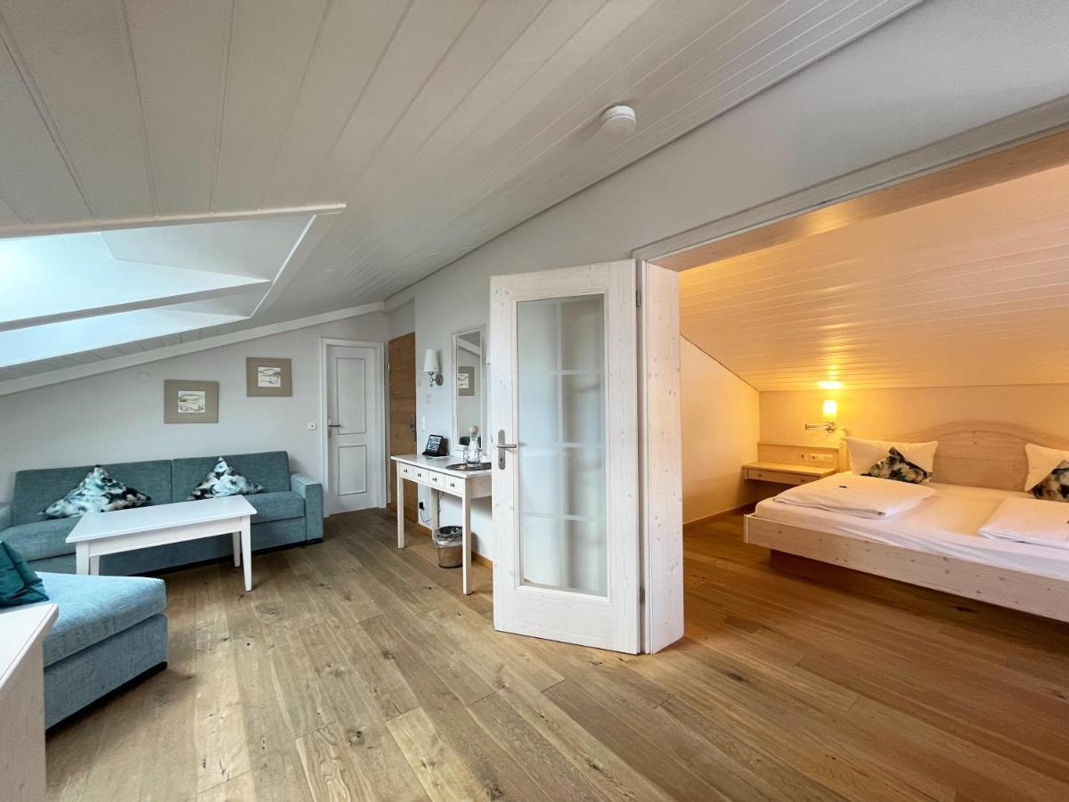Hotel Adler 오버스타우펜 외부 사진