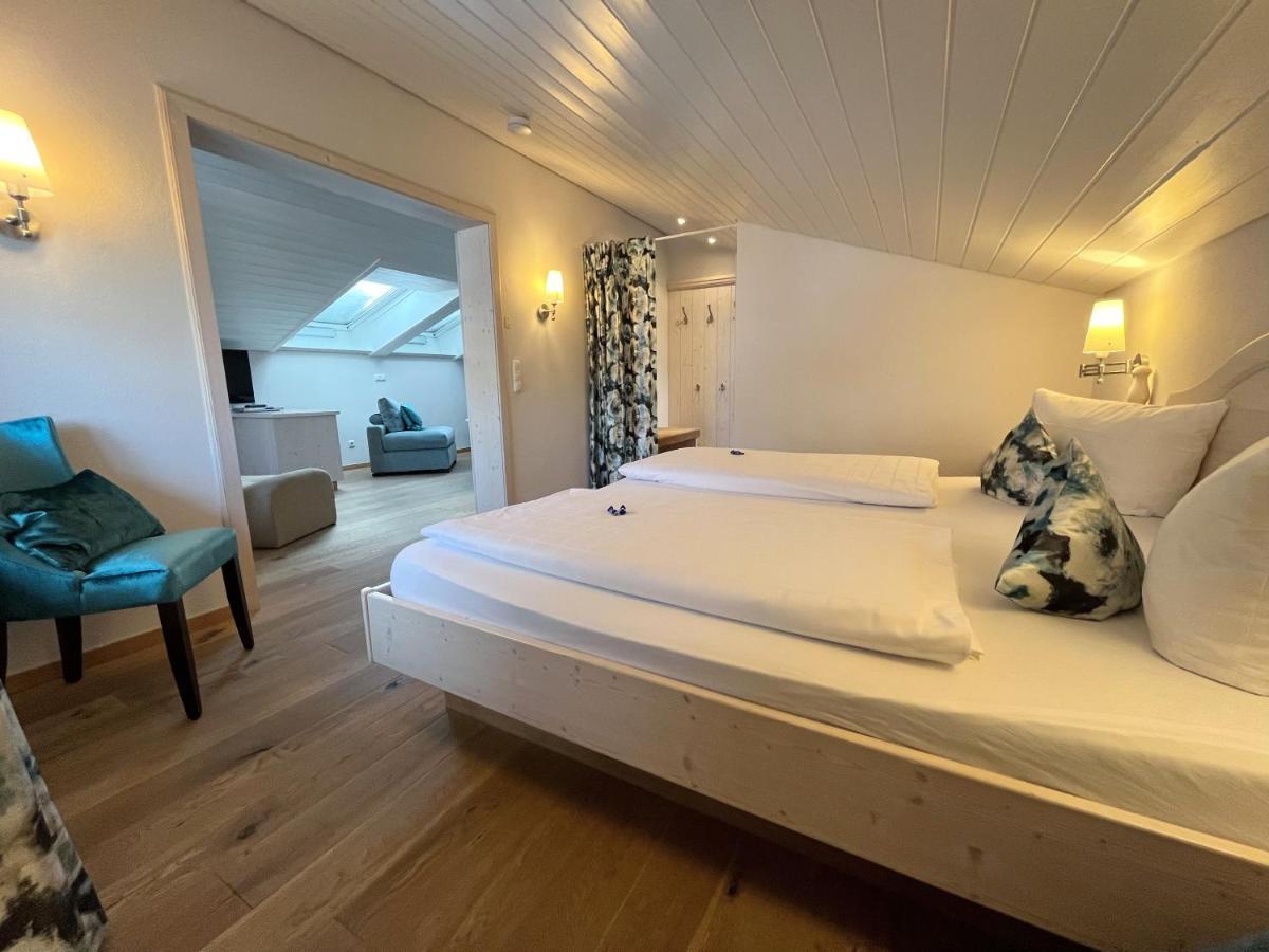Hotel Adler 오버스타우펜 외부 사진