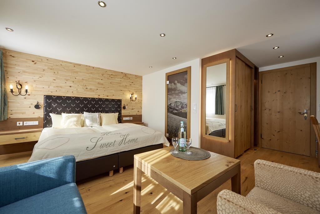 Hotel Adler 오버스타우펜 외부 사진