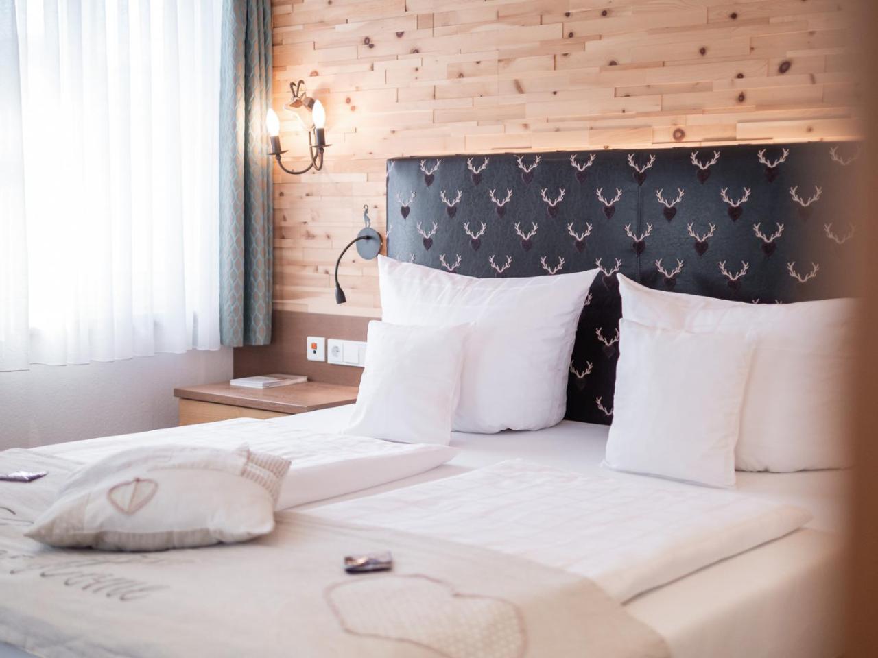 Hotel Adler 오버스타우펜 외부 사진