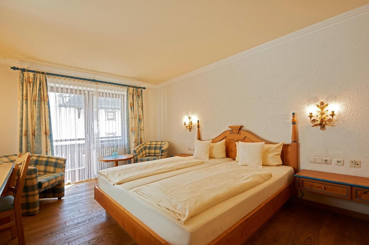 Hotel Adler 오버스타우펜 외부 사진